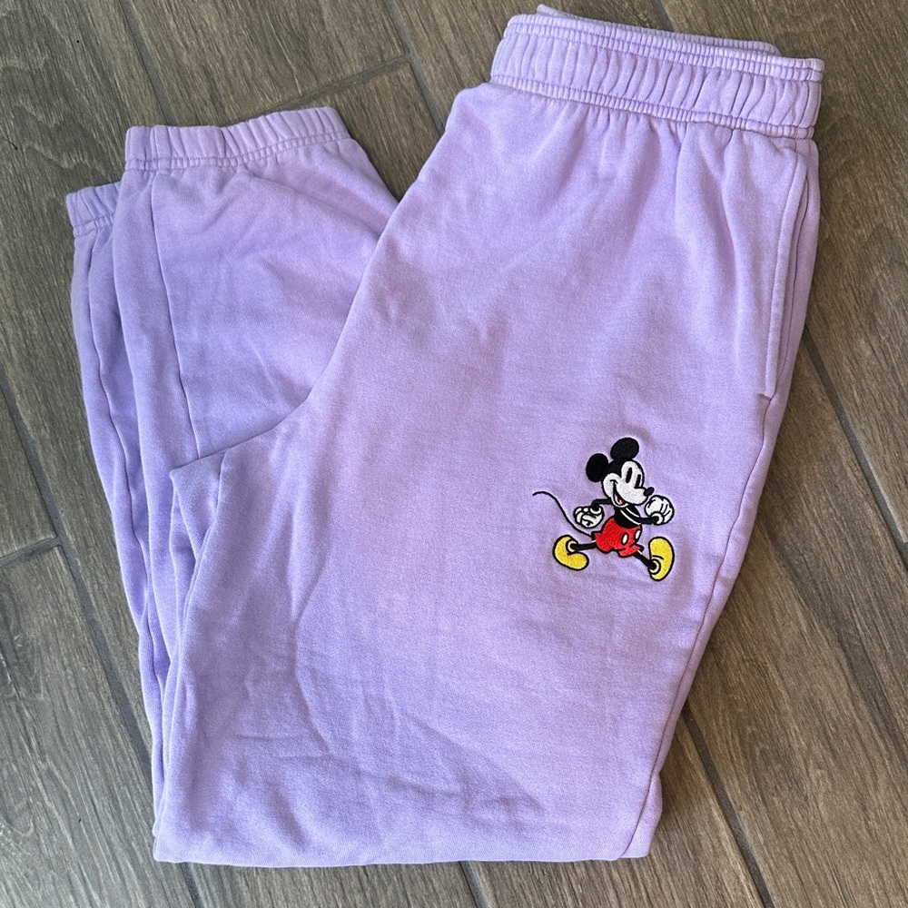 Disney Womens Lavender Mickey Joggers with Mickey Embroidered. Size 3L
